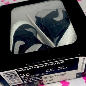 Black infant Posite pro WORN ONCE